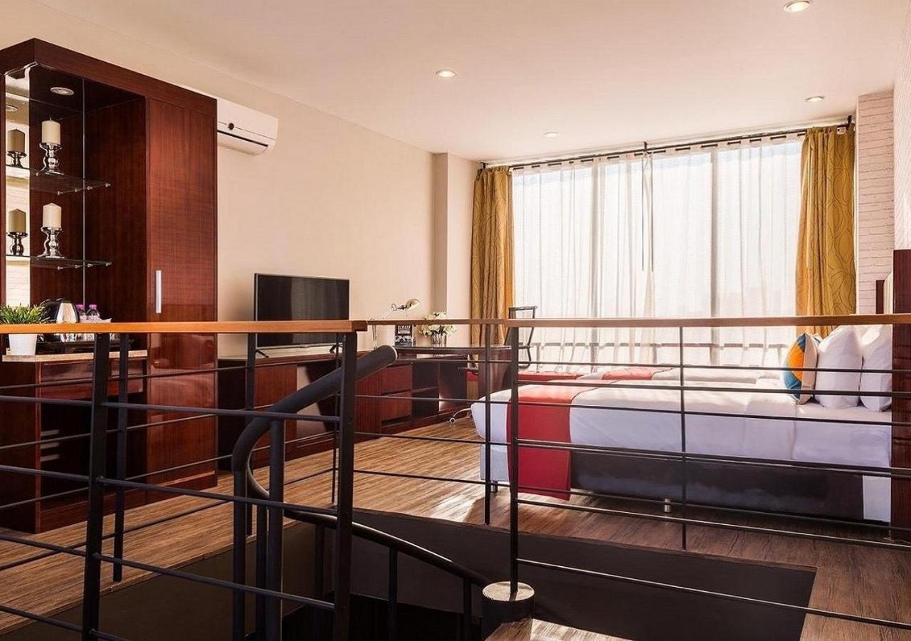Hotell Ratchada Point 3*