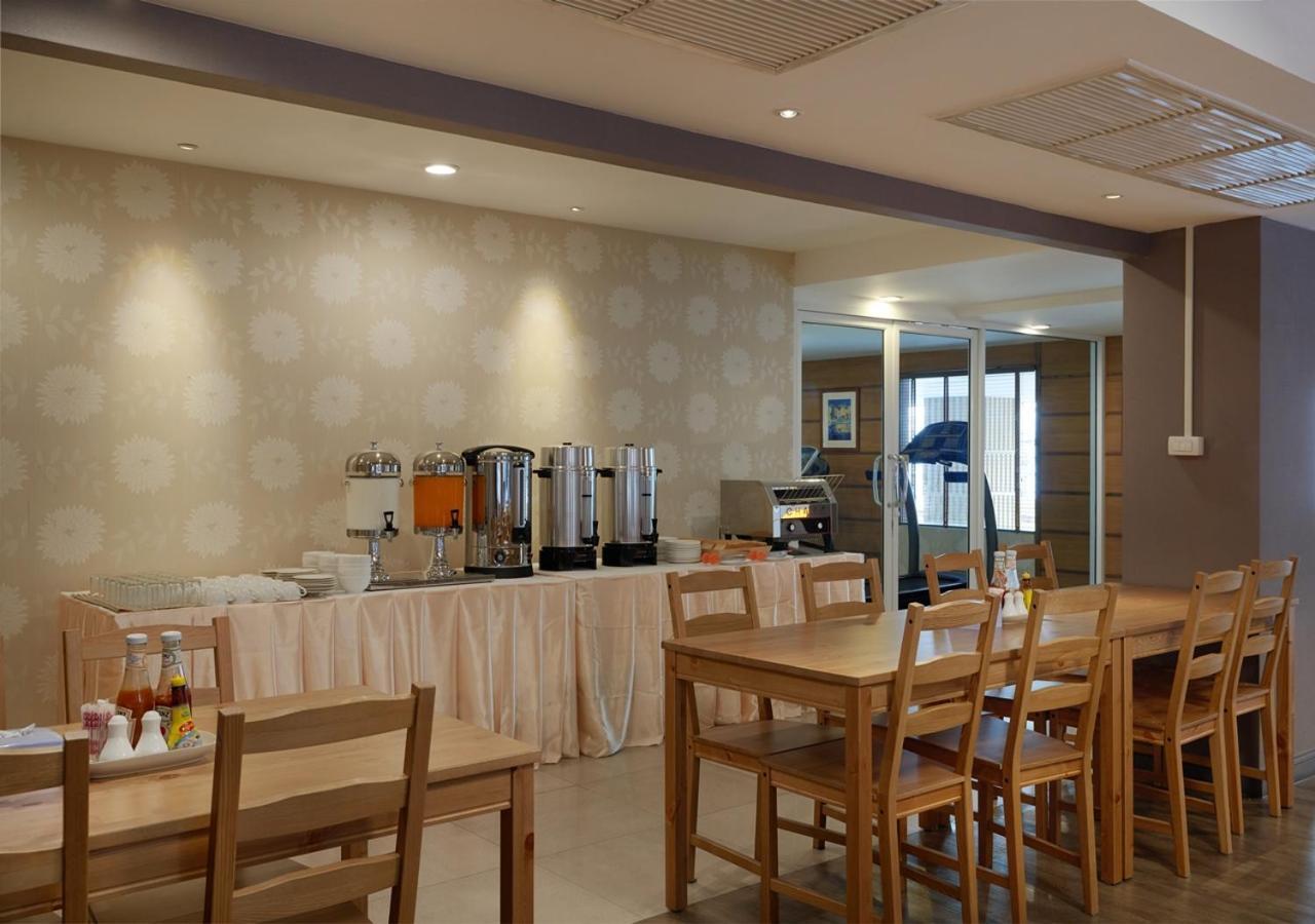 Prom Ratchada Hotel Banguecoque