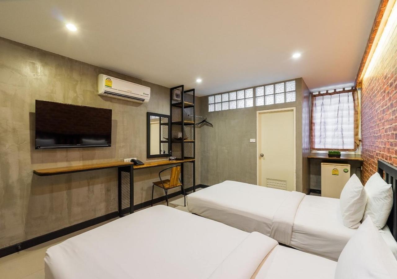 Ton Aor Place Hotell 3*