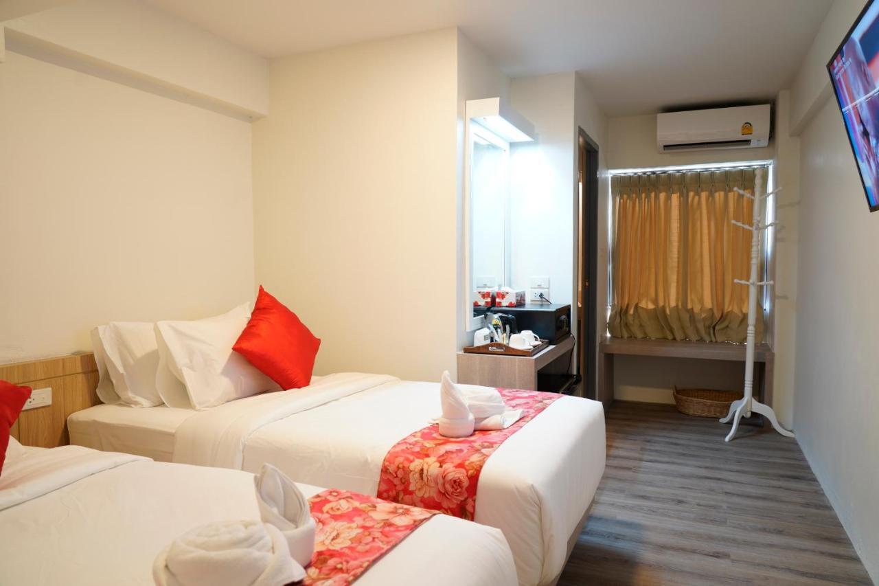 Hotel Wild Orchid Bangkok