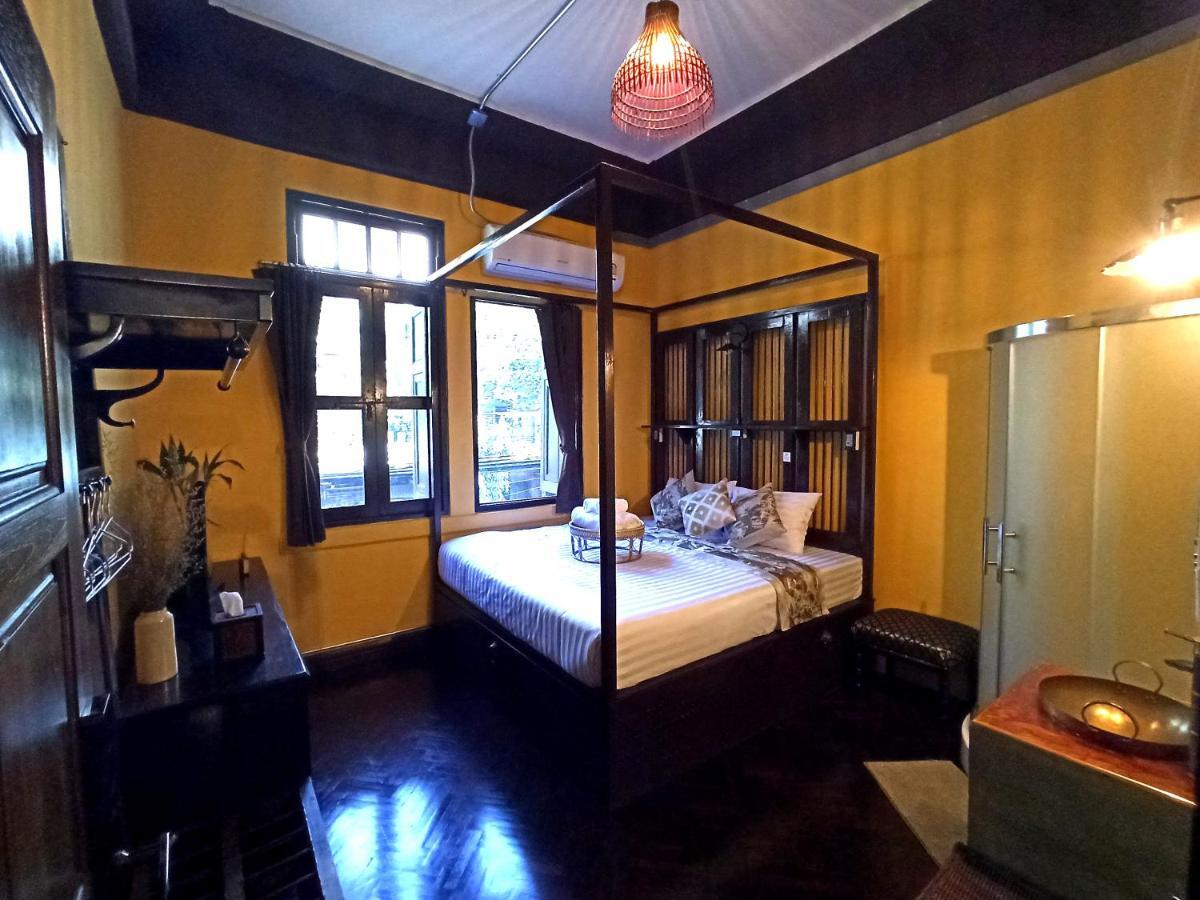 Hostel Long Feng *