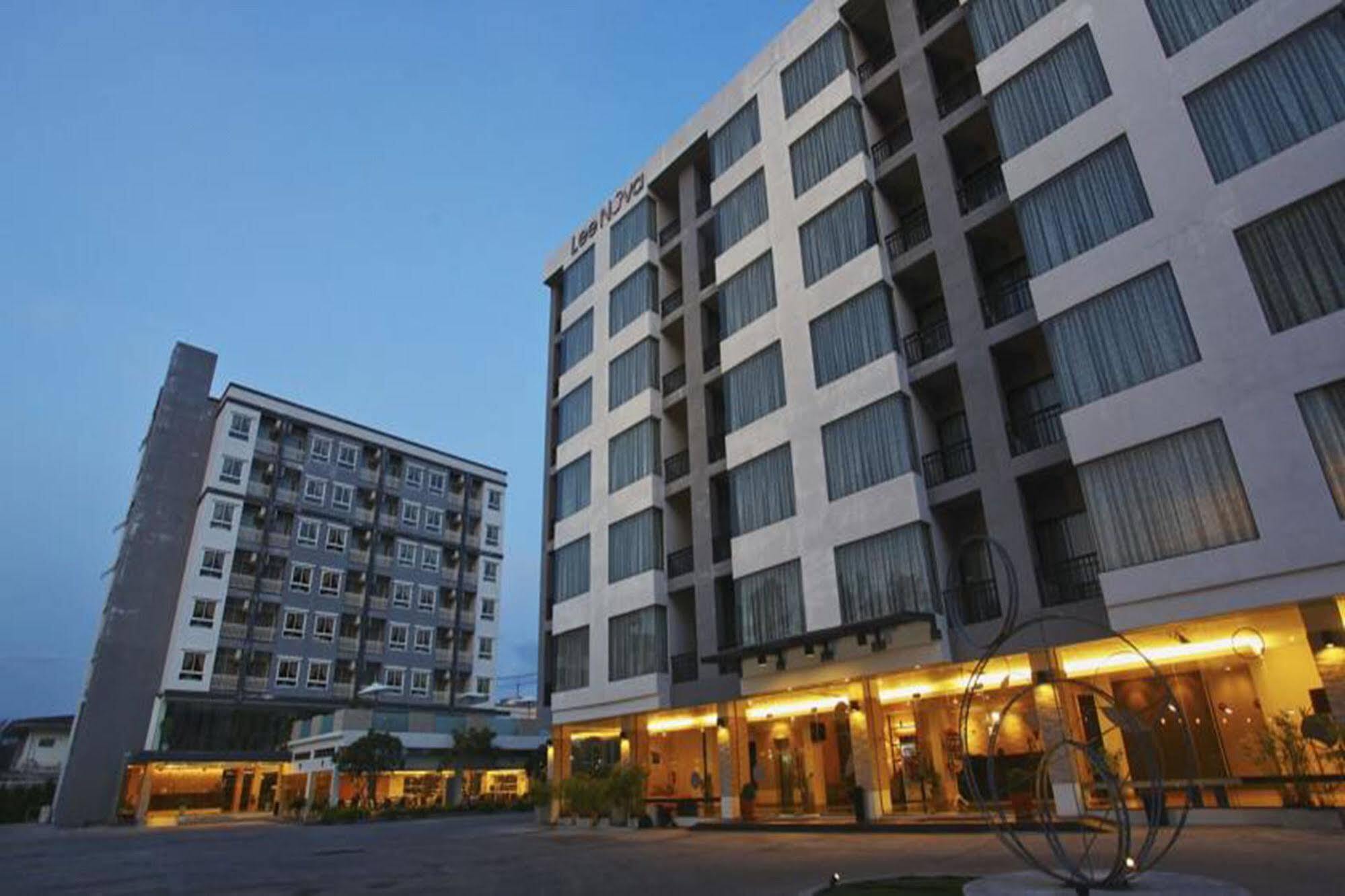 Leenova Hotell 5*