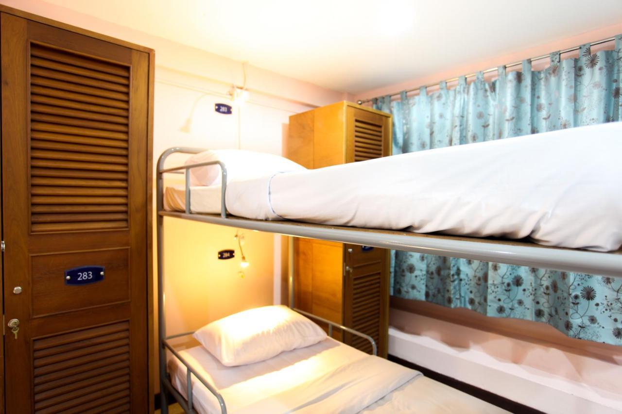8 Sukhumvit Soi 8 Auberge de jeunesse