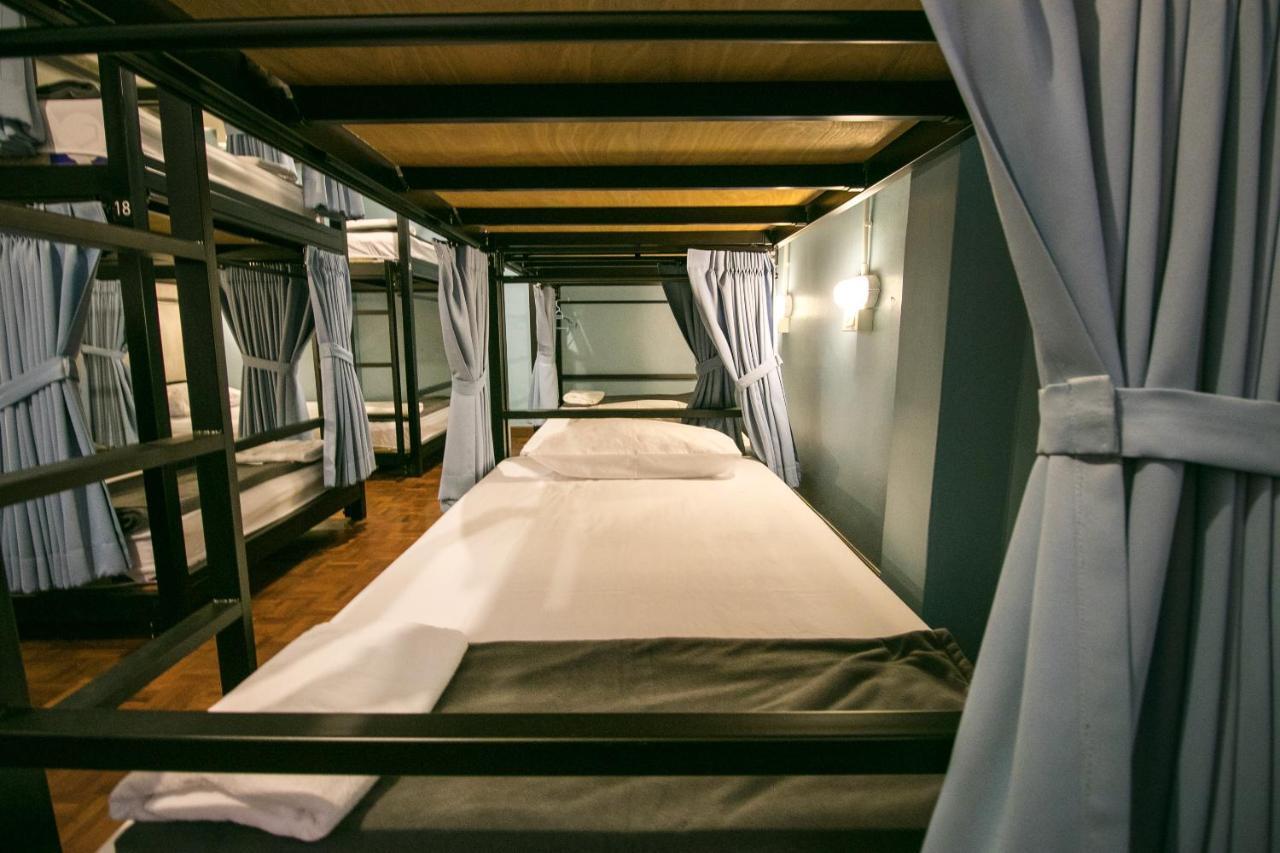 Oyo 518 Sleep Soundly (adults Only) *