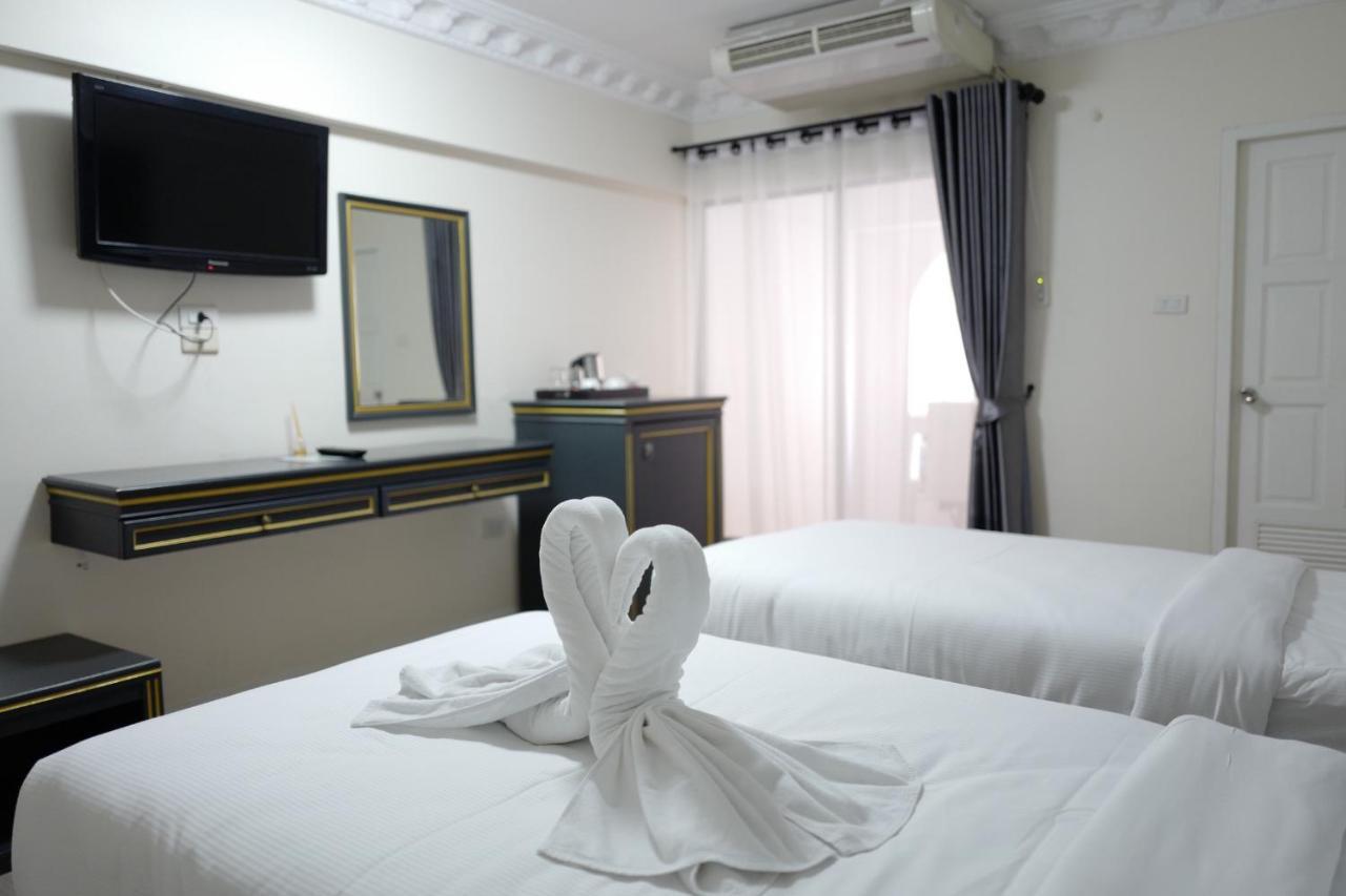 Hotell Romance Sukhumvit 97 3*