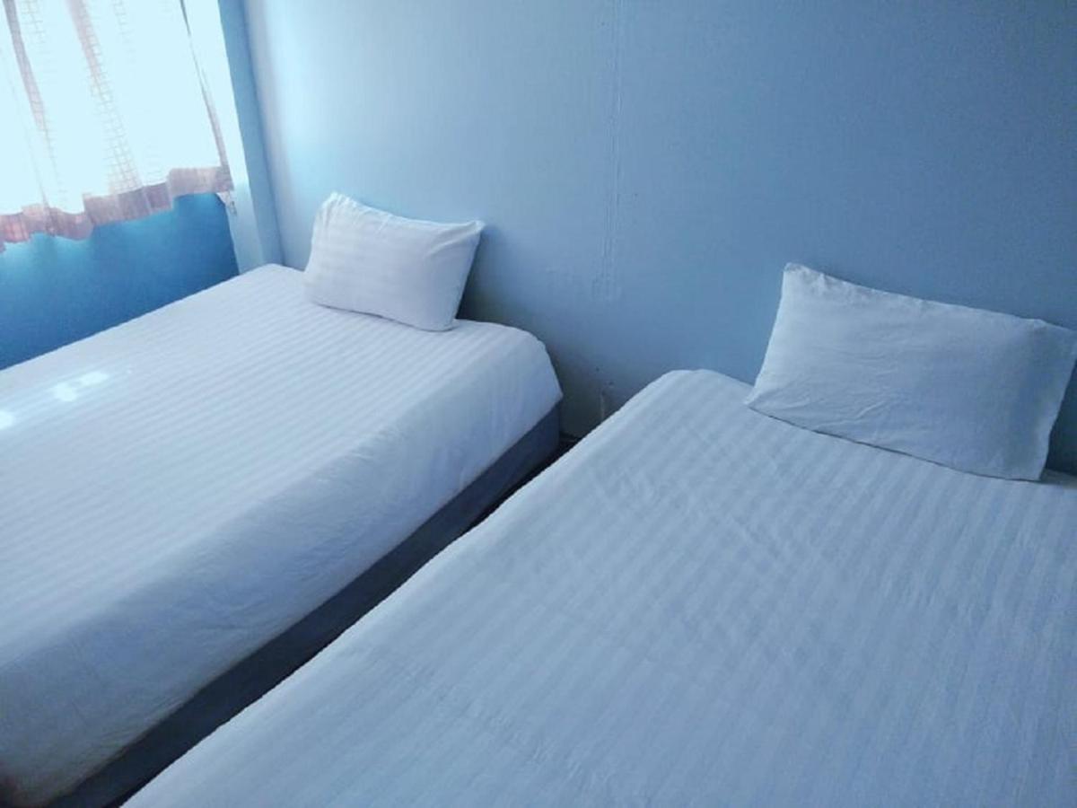 Sawasdee Hotel 2*