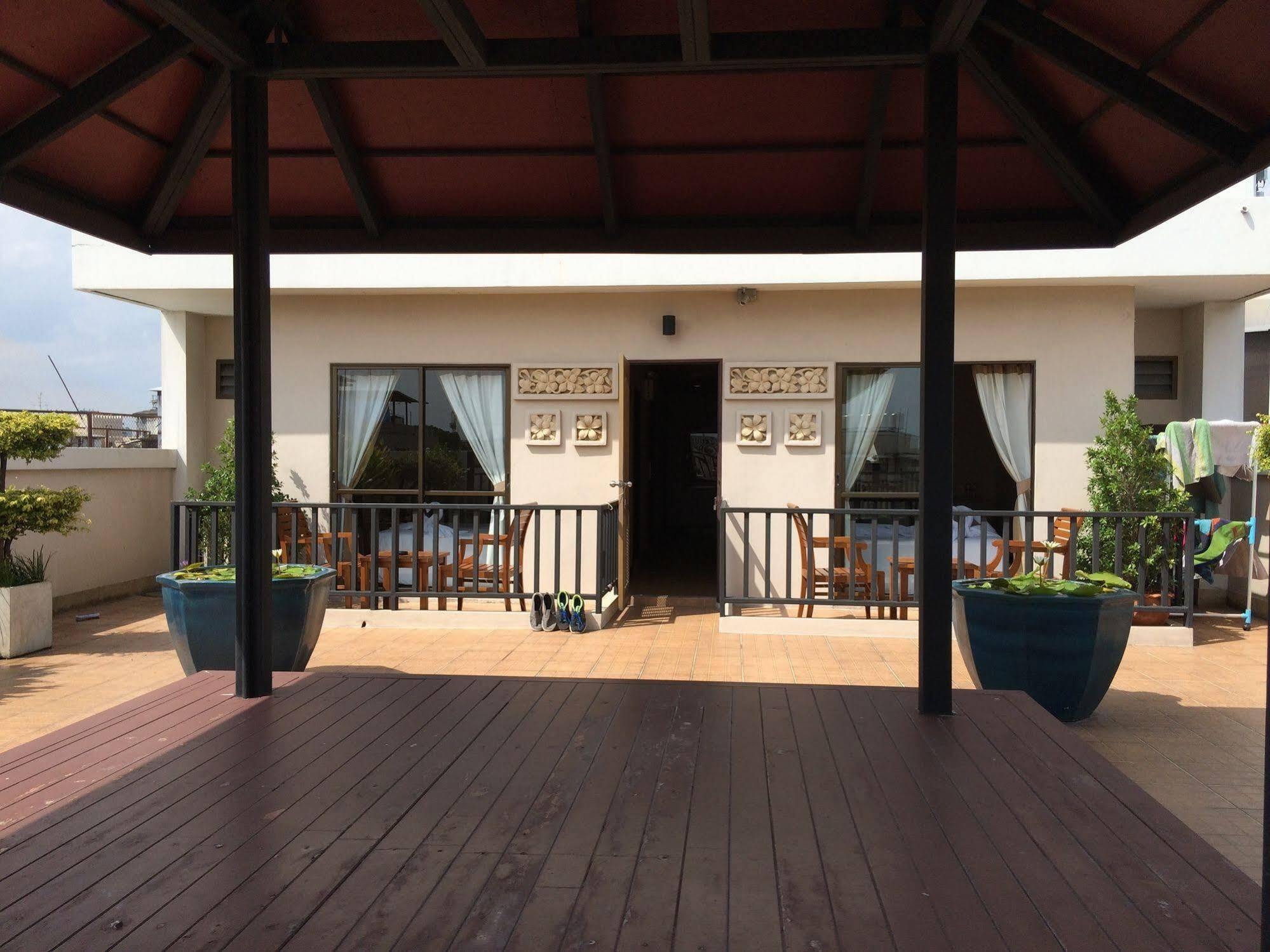 The Mulberry Khaosan Road Hotel