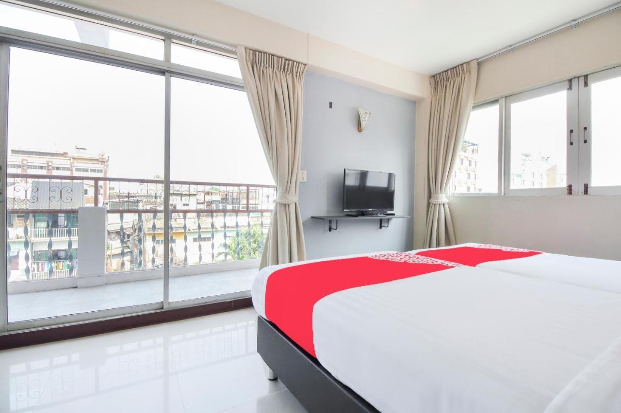 Oyo 537 Na Banglampoo Khách sạn Bangkok