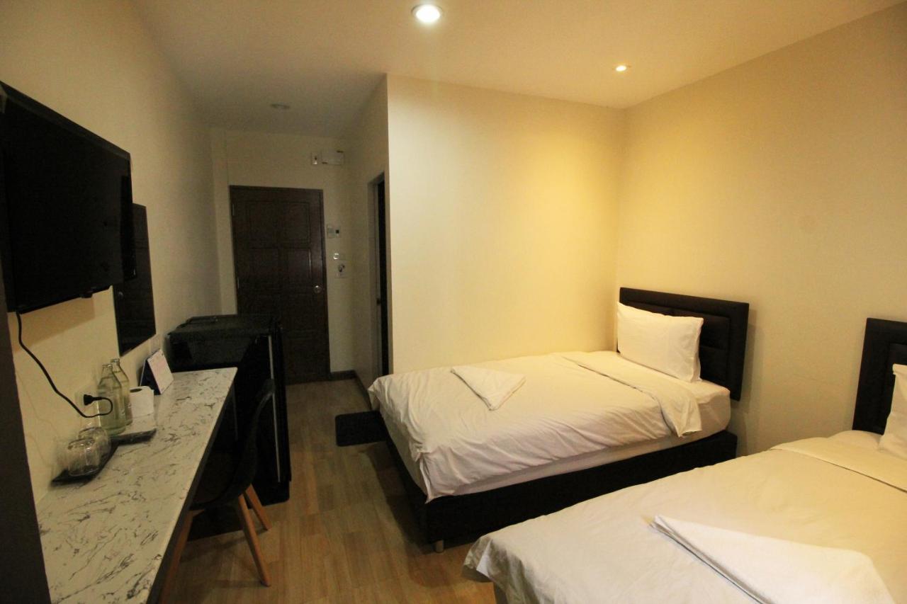 Chaiwat Hostel