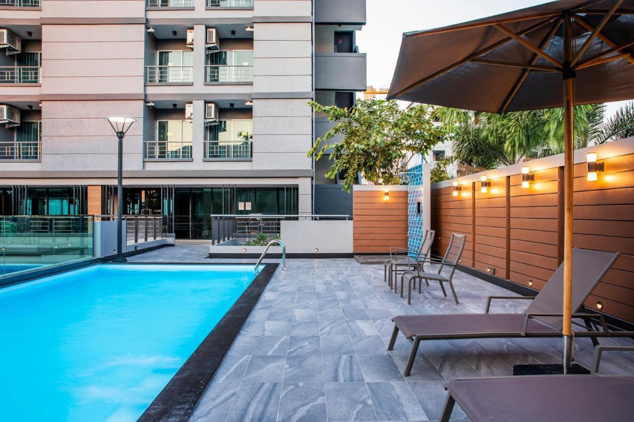 Livotel Hua Mak Khách sạn Bangkok
