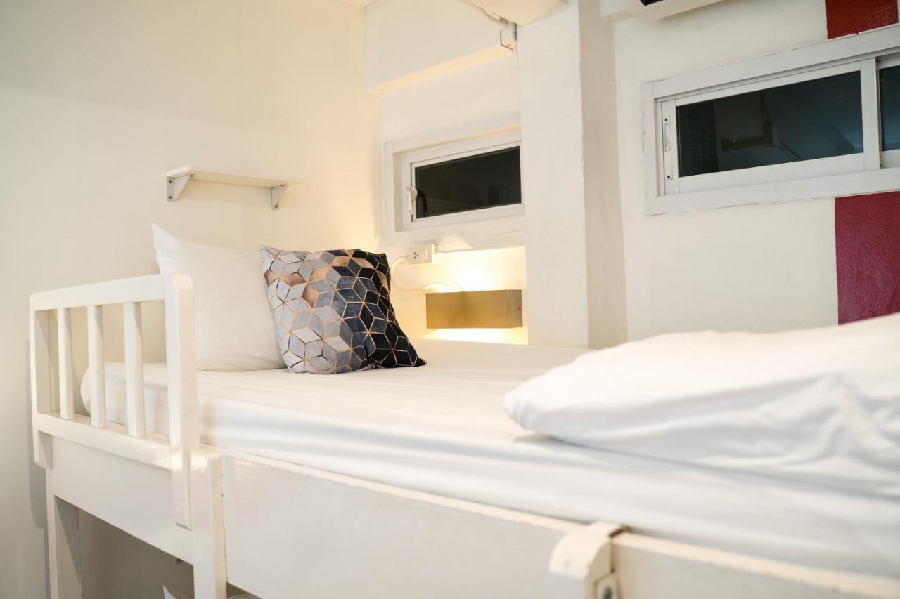 Hq Silom Hostel Bangkok