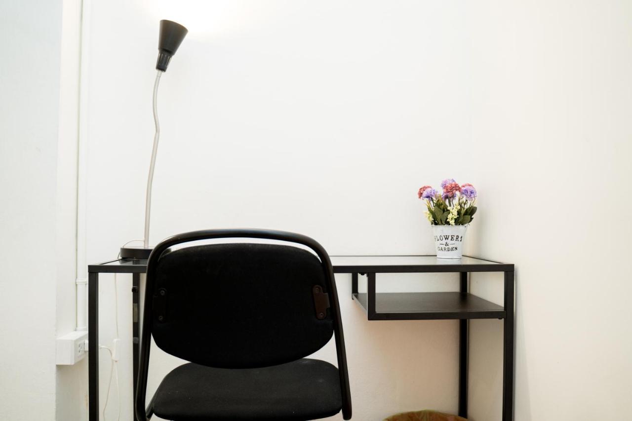 Hq Silom Hostel Bangkok