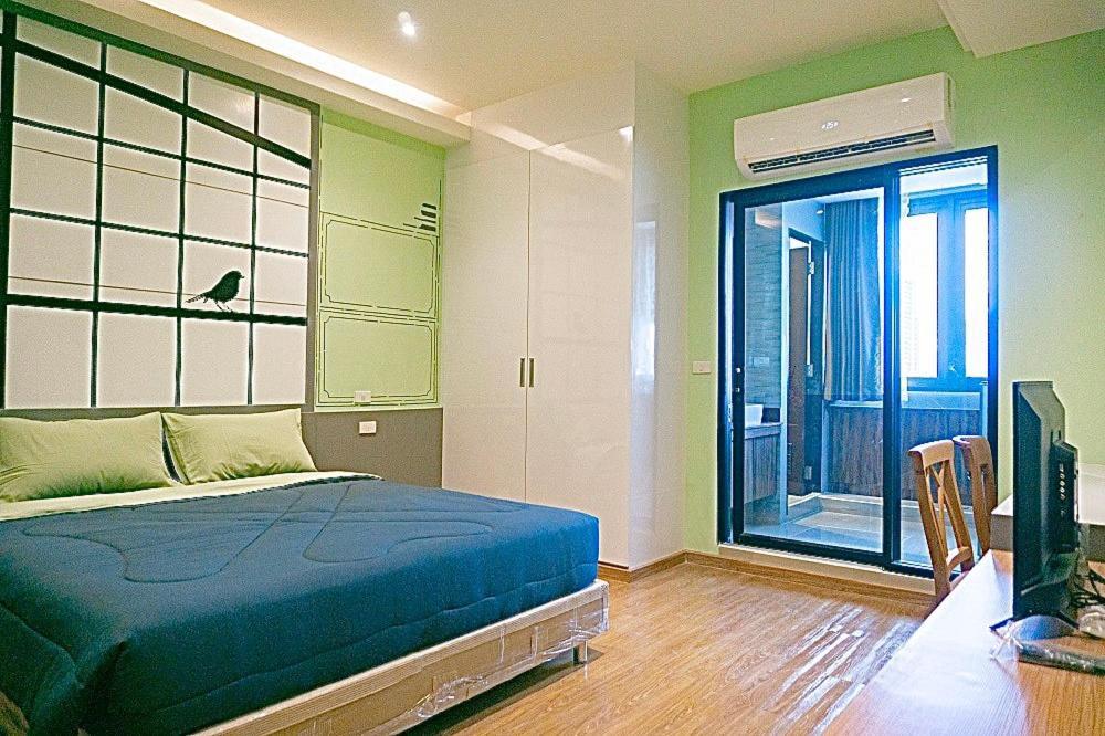Hotel Newravan *