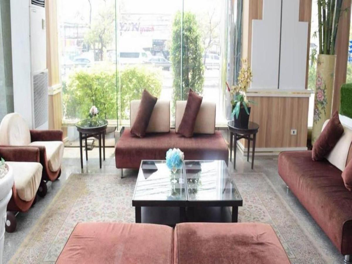 Hotel Bay Srinakarin