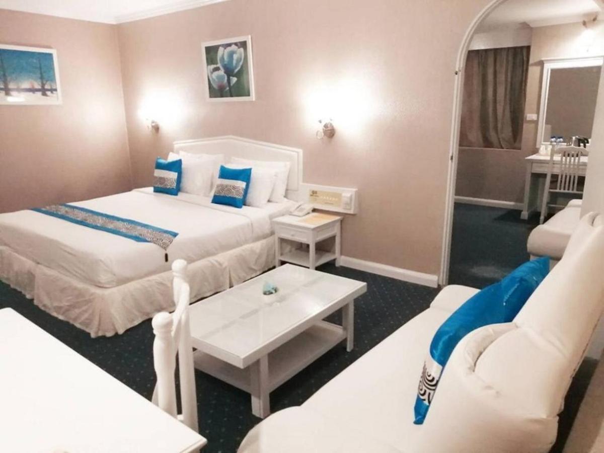 Hotel Bay Srinakarin 4*