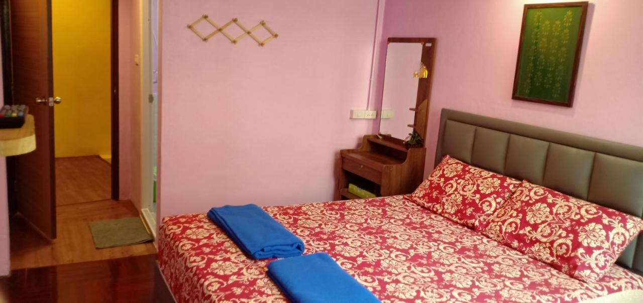 Hotel Santo House 2*