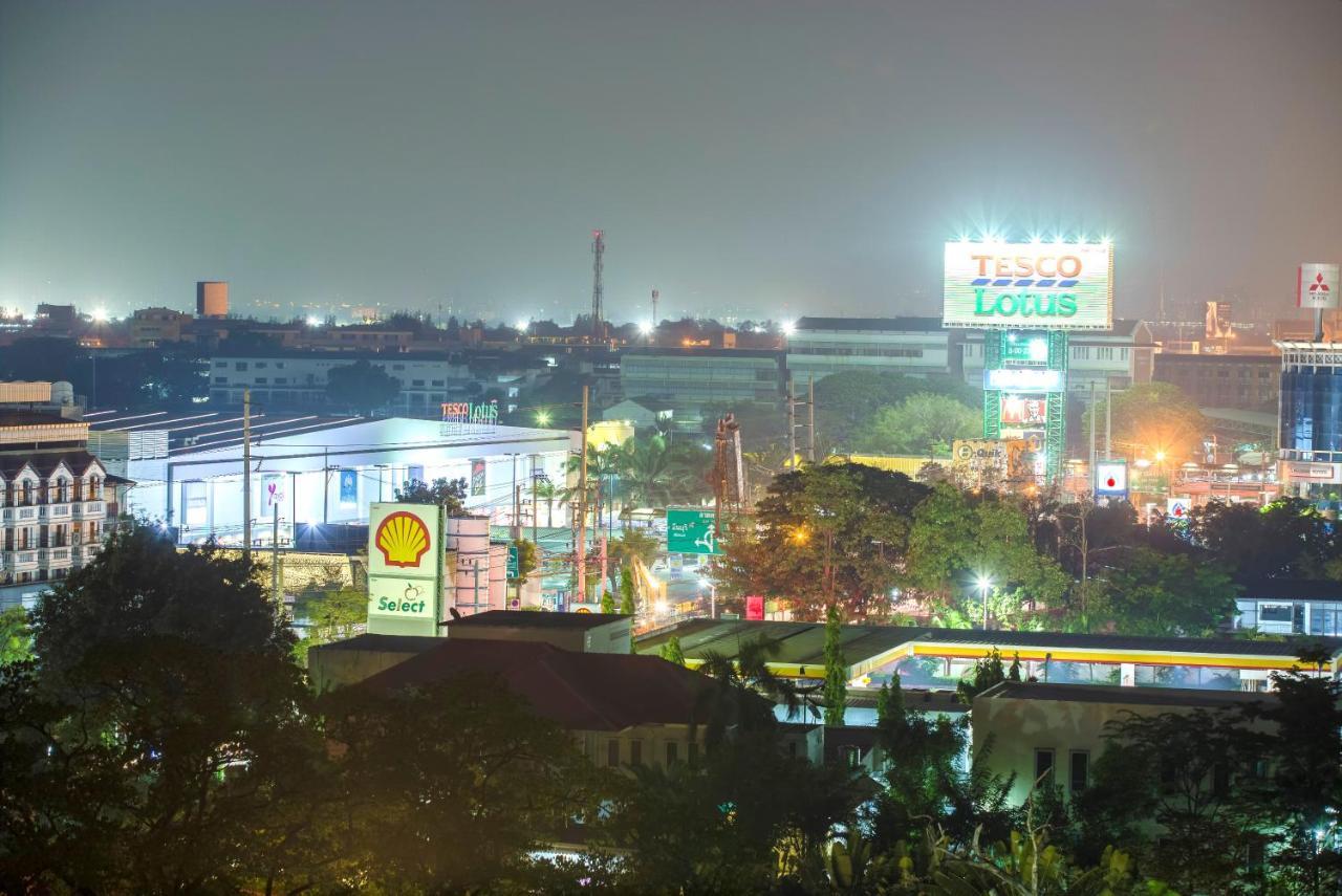 Gems Park Don Mueang Airport And Bts Khách sạn Bangkok