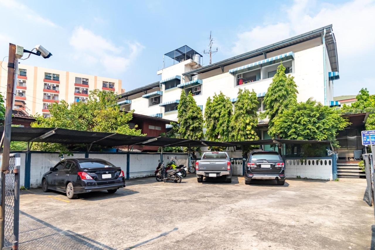 Riski Residencia Bangkok