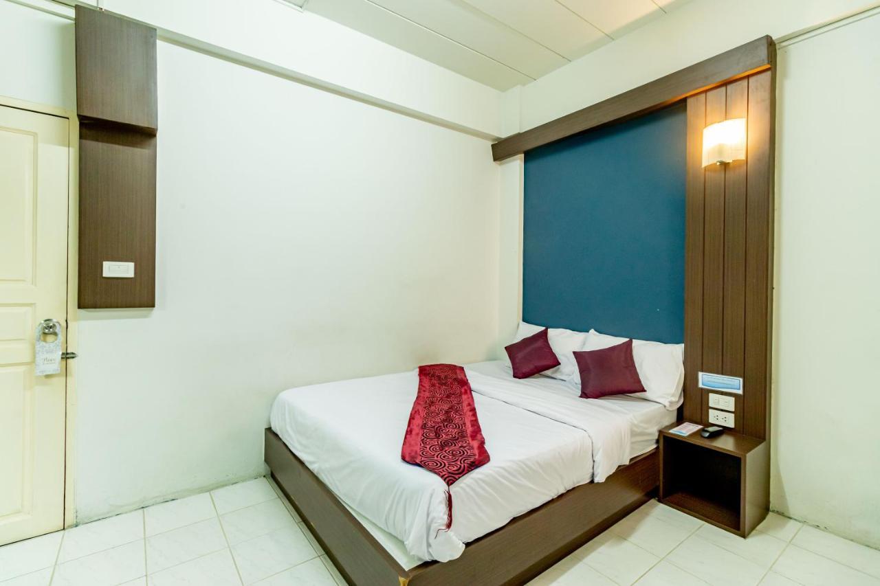Riski Residencia 3* Bangkok