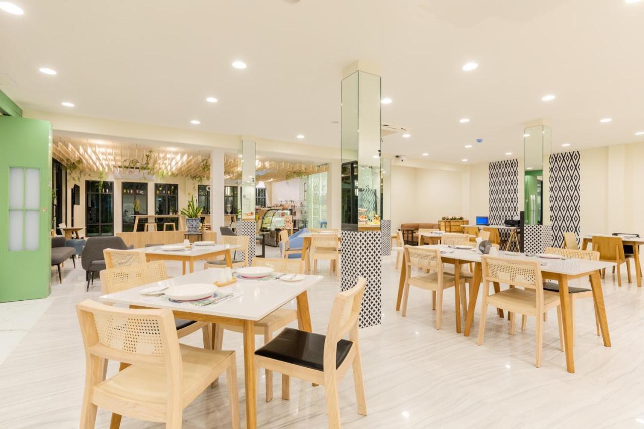 Ozone Samyan Hotel