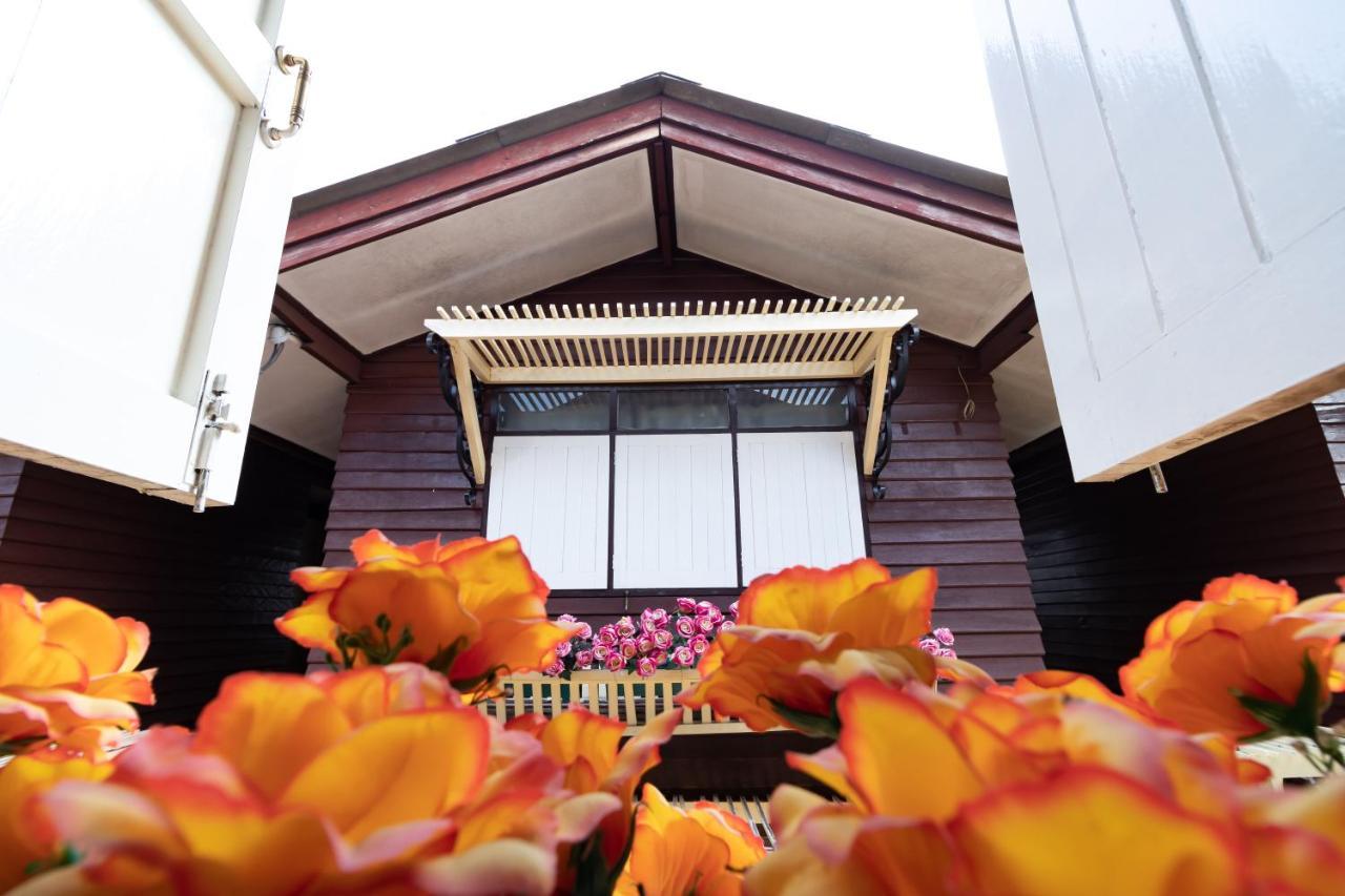 Bangphlat Resort 3*