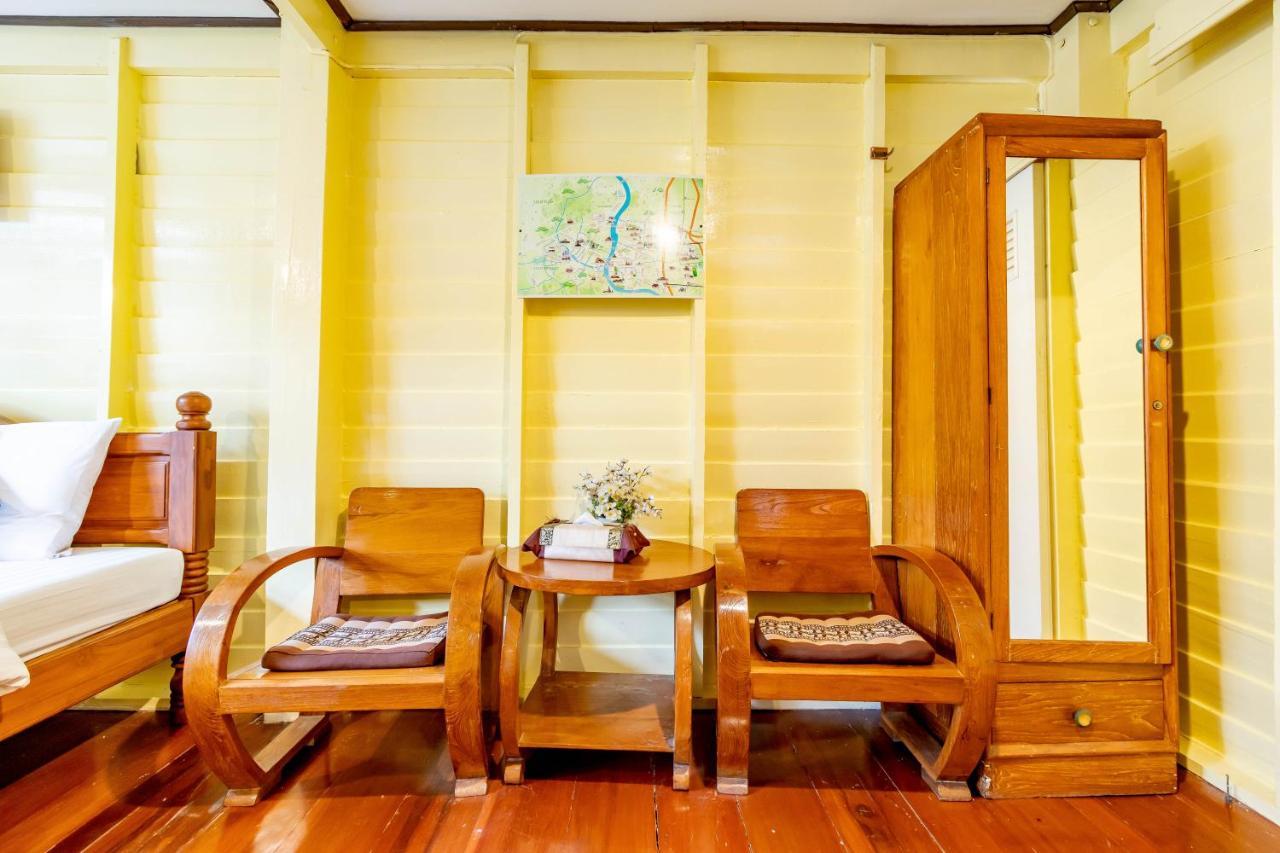 Bangphlat Resort