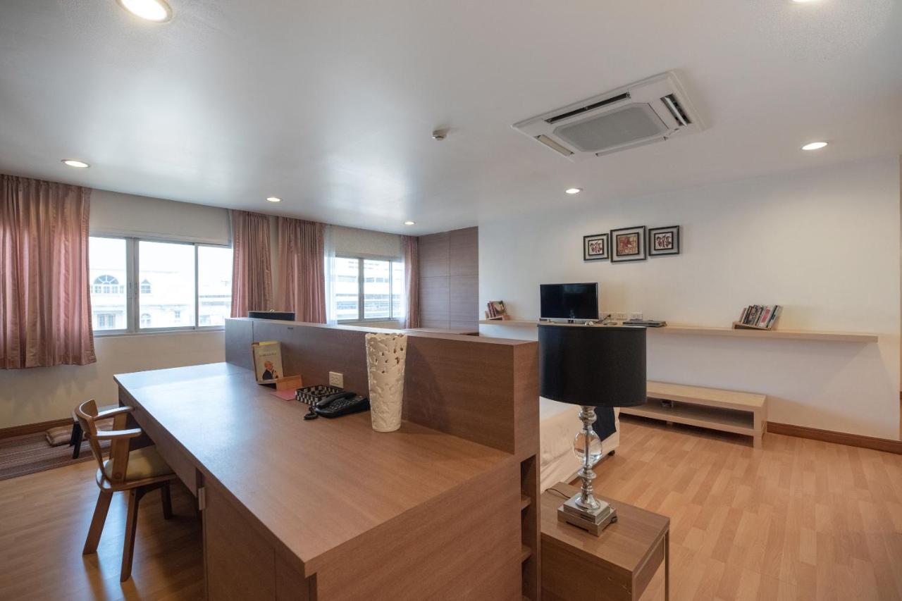 Hotel Capital O 737 Beyond Rama8