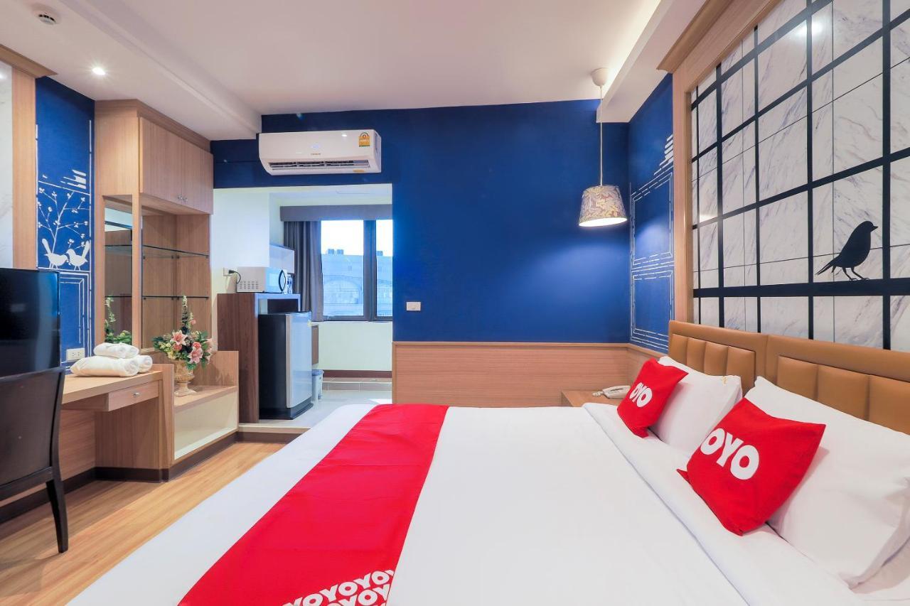 Hotel Oyo 781 Newravan 2*