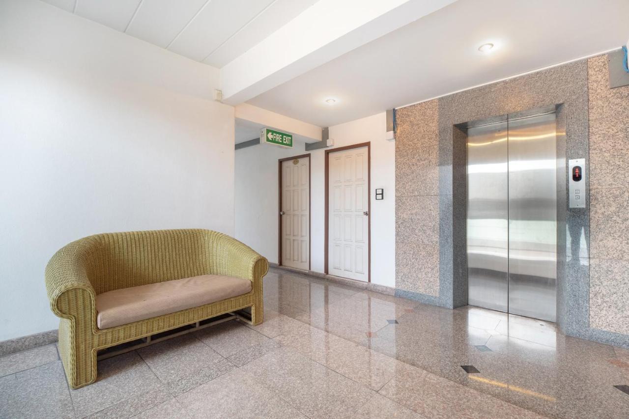 Oyo 519 B Min Airport Hotel 2*