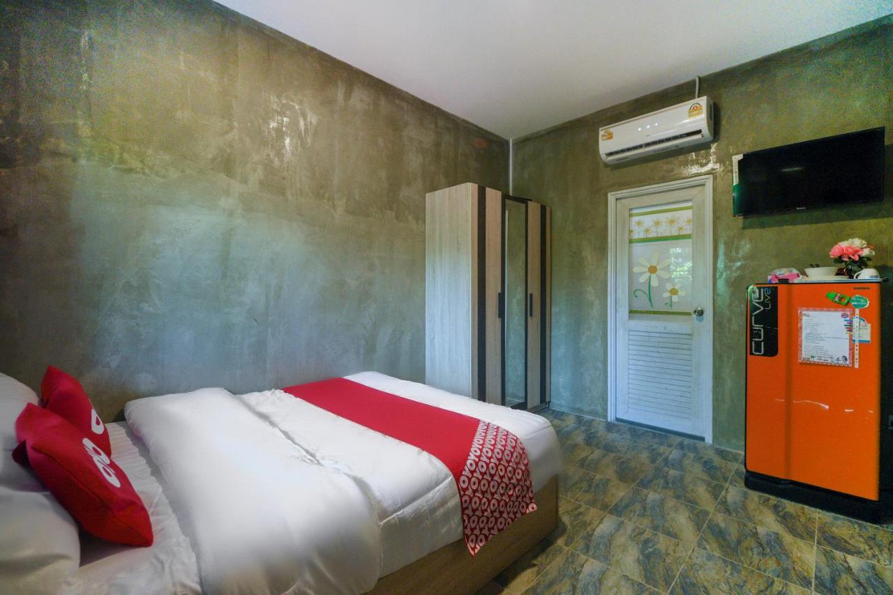 Hotel Oyo 808 Kawin