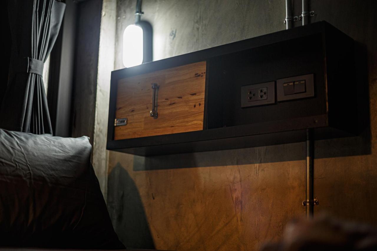 Hostel Episode 11