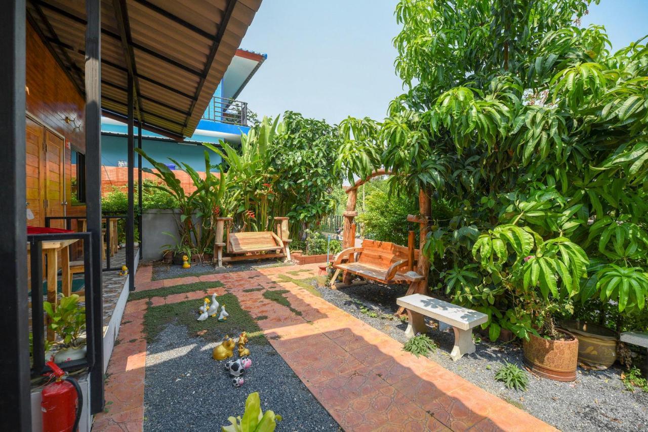 Hotel Oyo 808 Kawin Bangkok