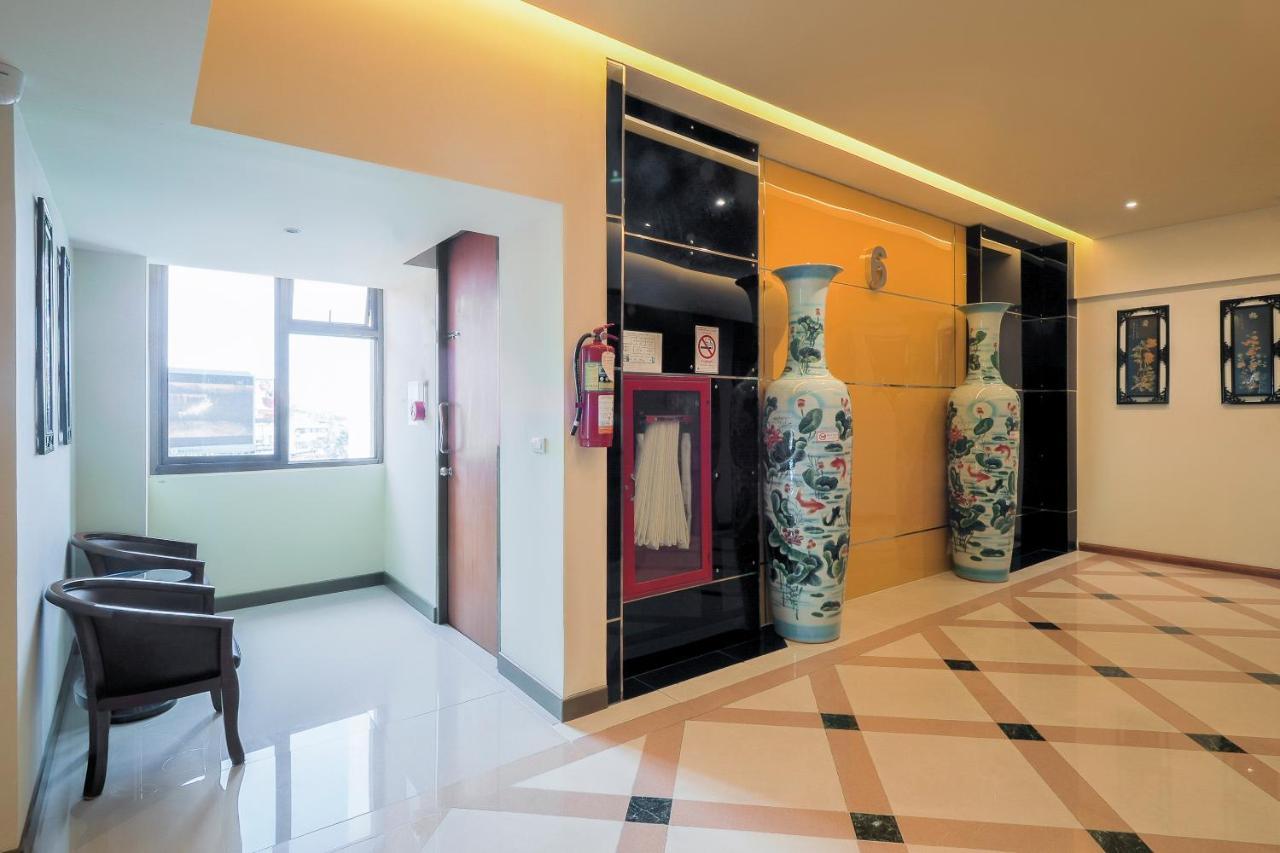 Oyo 781 Newravan Hotel