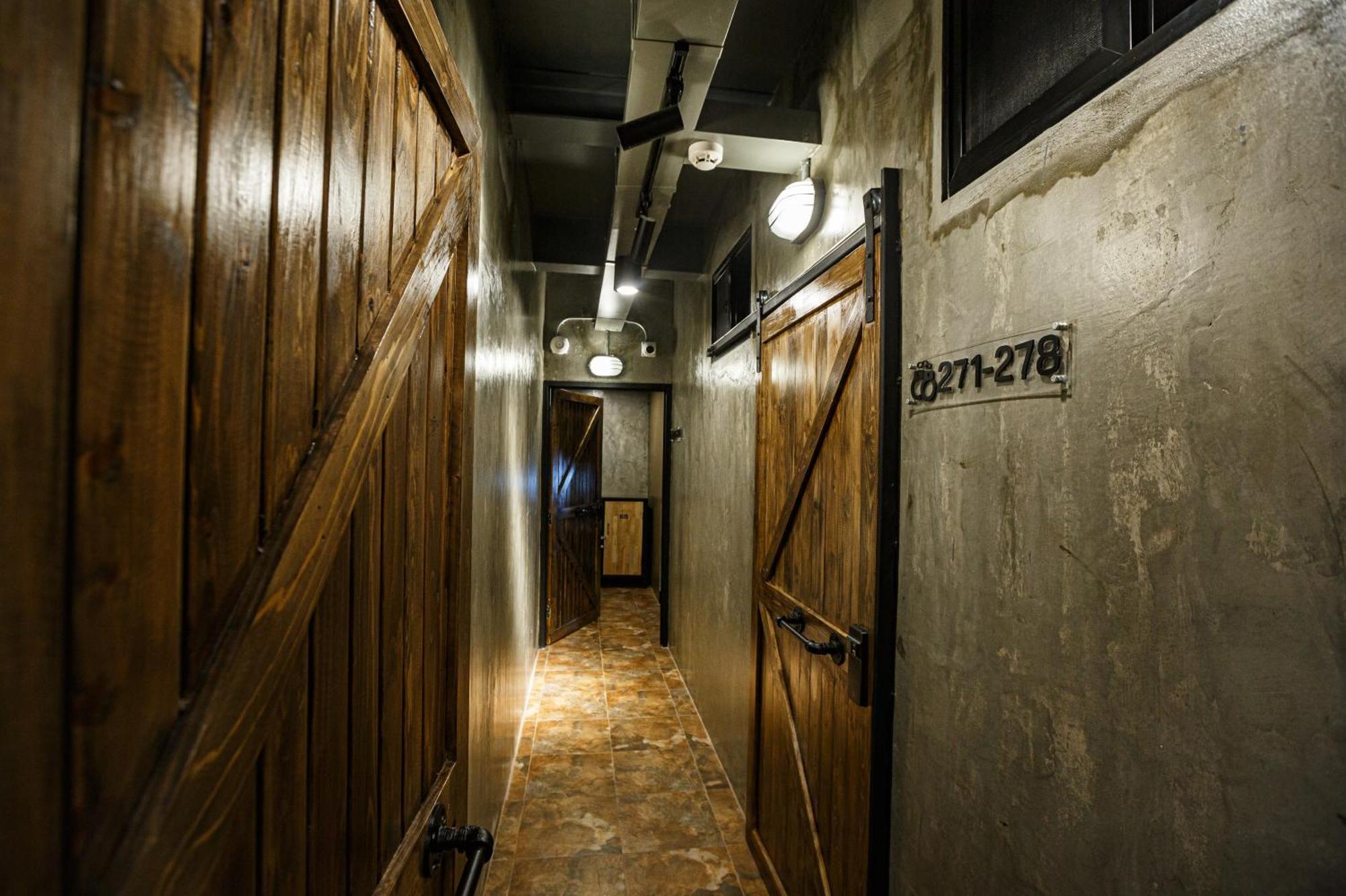 Episode 11 Hostel Bangkok