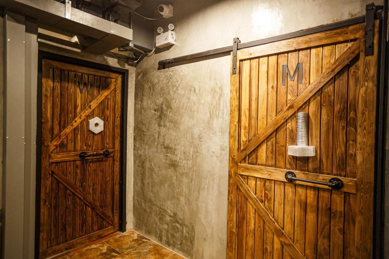 Hostel Episode 11