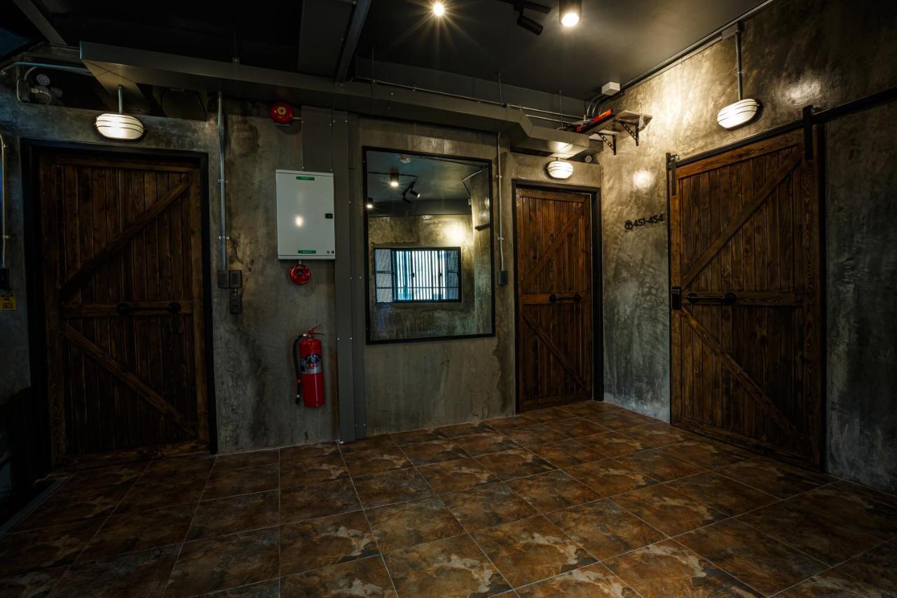 Hostel Episode 11 Bangkok