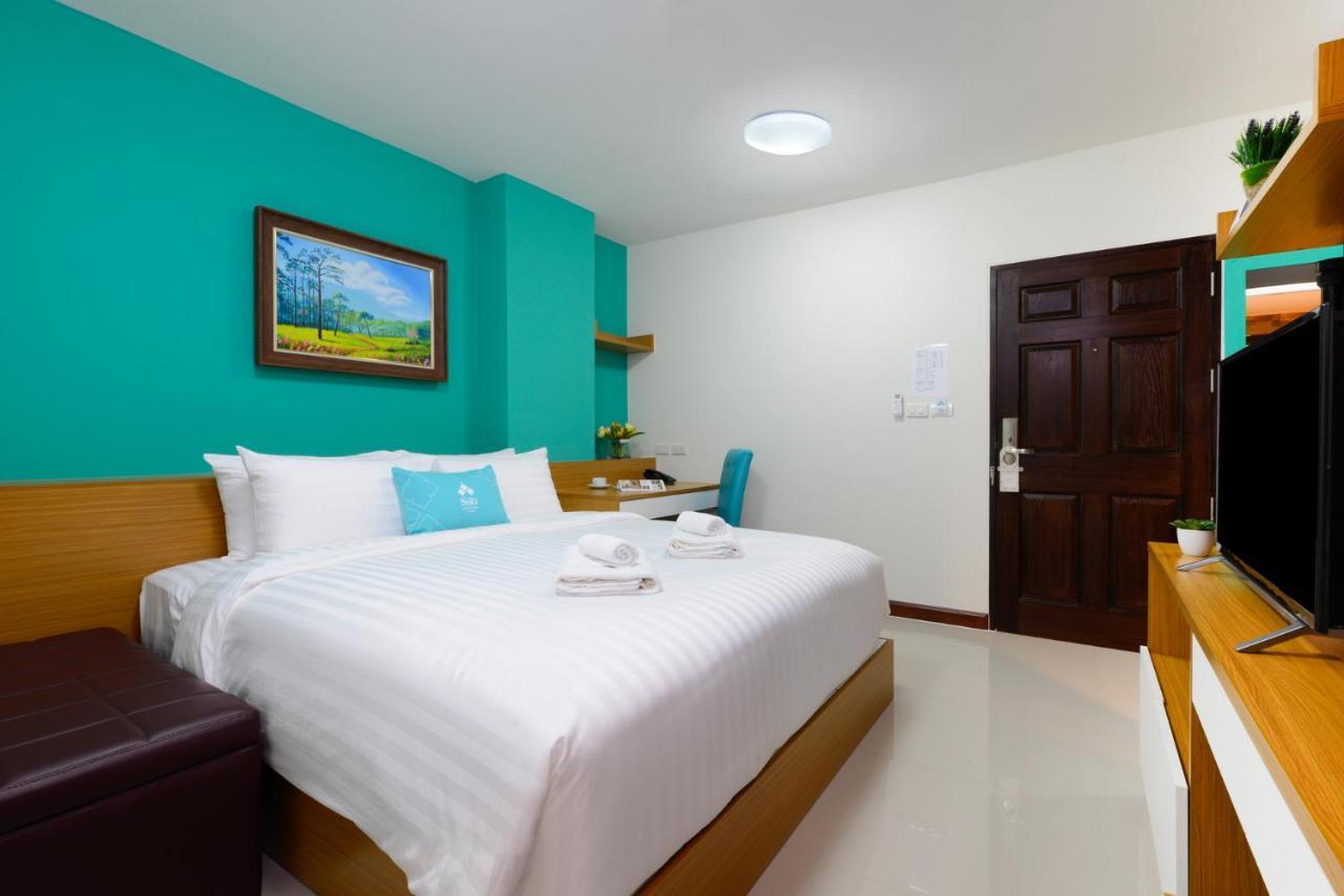 Siri Ratchada Hotell
