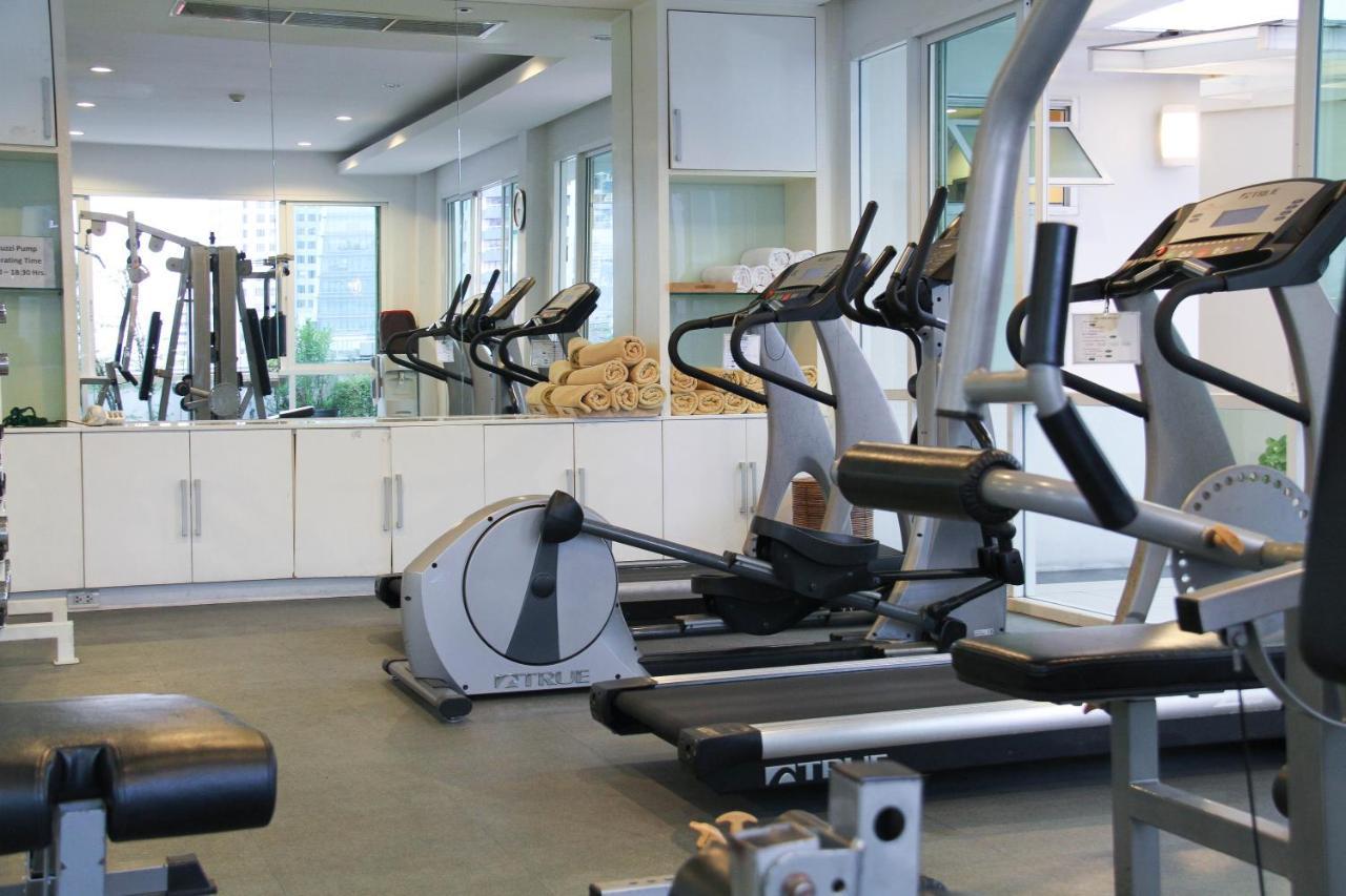 Furamaxclusive Asoke, Khách sạn 4*