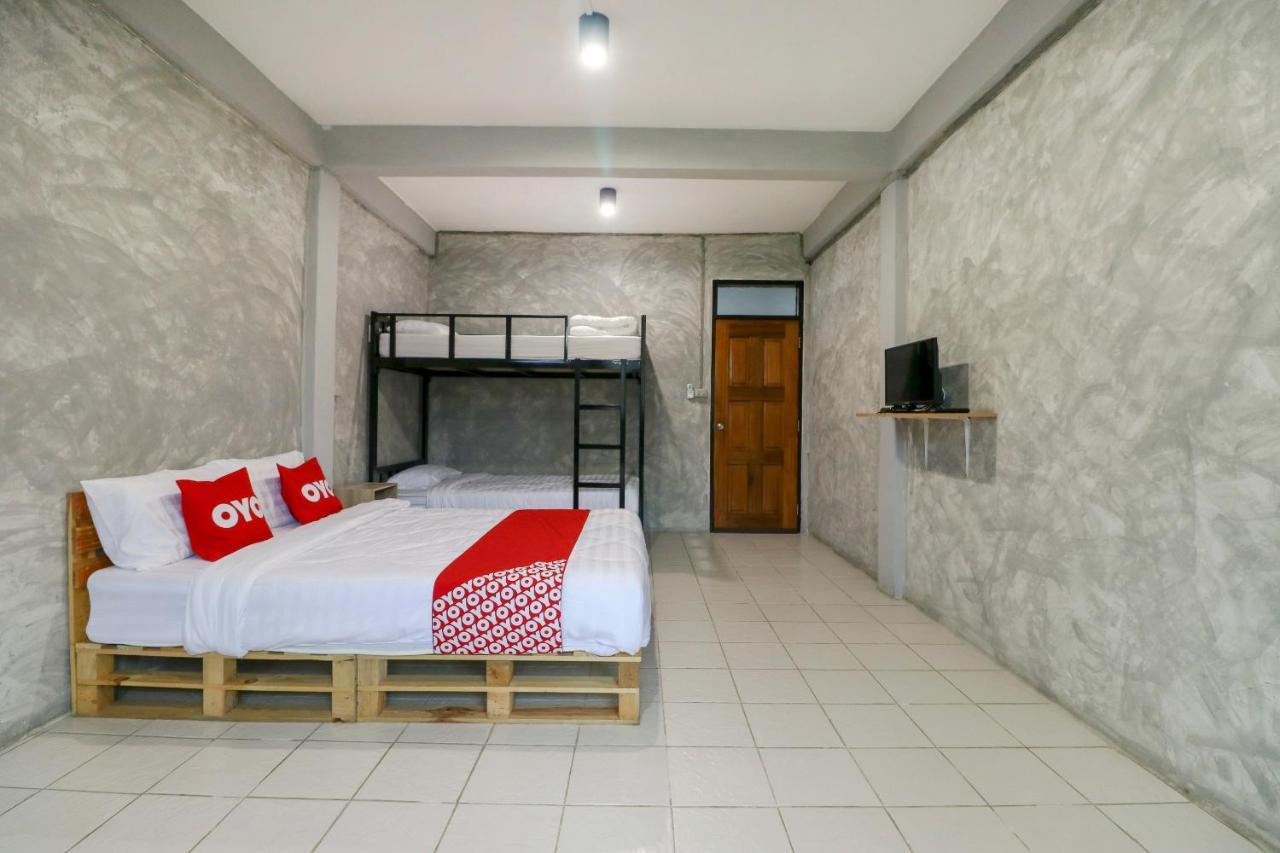 Hotel Oyo 950 Casa De Takumi Bangkok