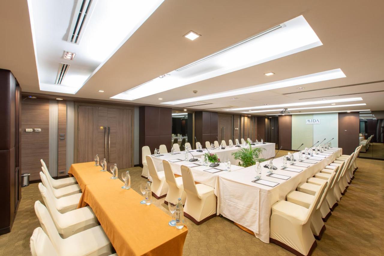 Mida Don Mueang Airport Hotel 4*