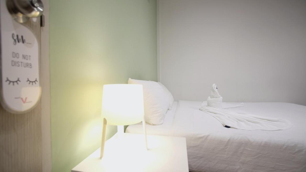 V - Mrt Huai Khwang Hotell 3*