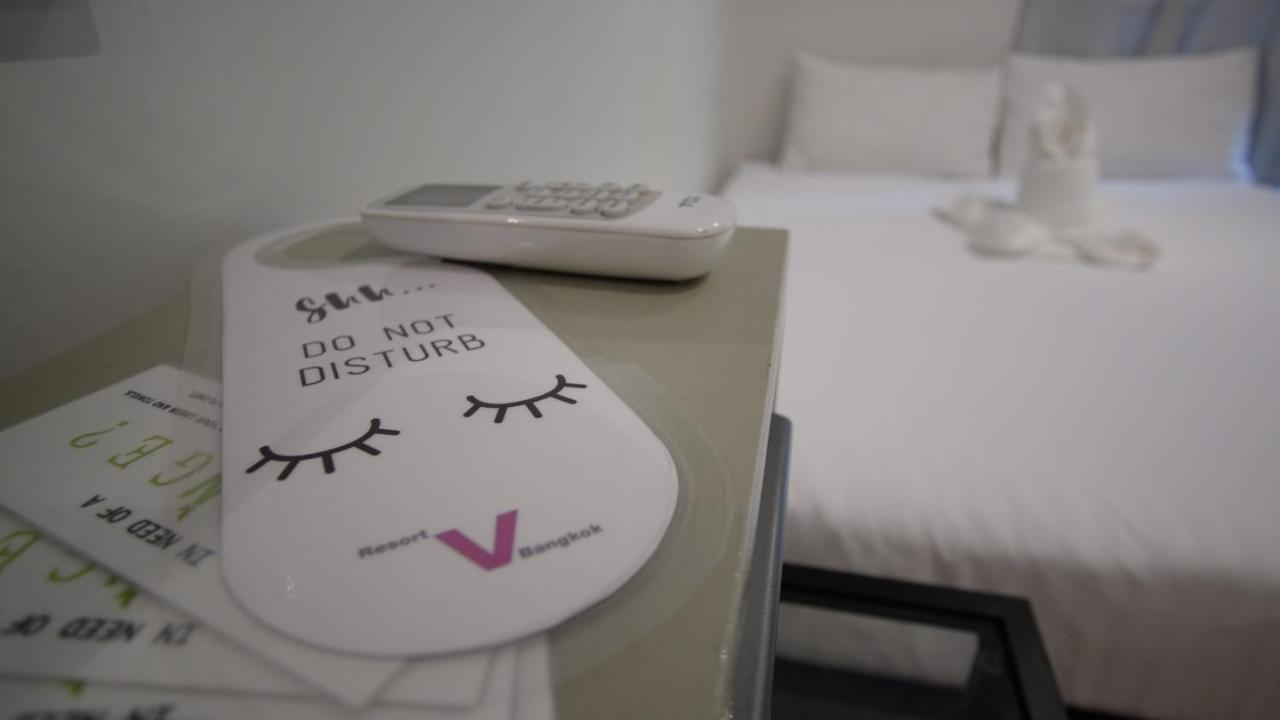 V - Mrt Huai Khwang Hotell