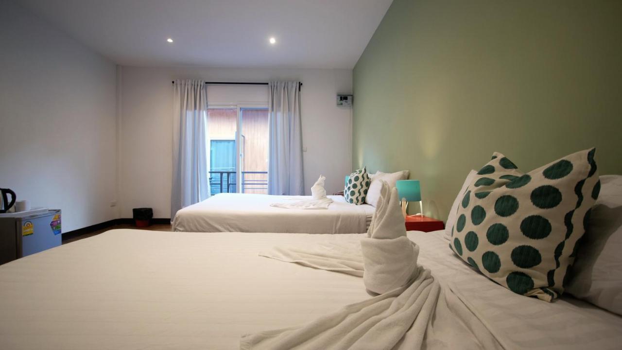 Hotell V - Mrt Huai Khwang