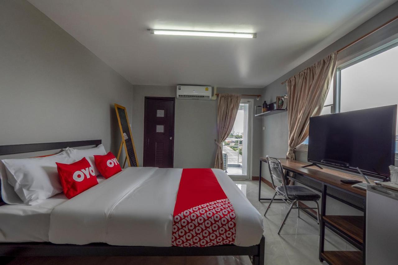 Oyo 714 Chevasai Vipawadee 42 Hotel Bangkok