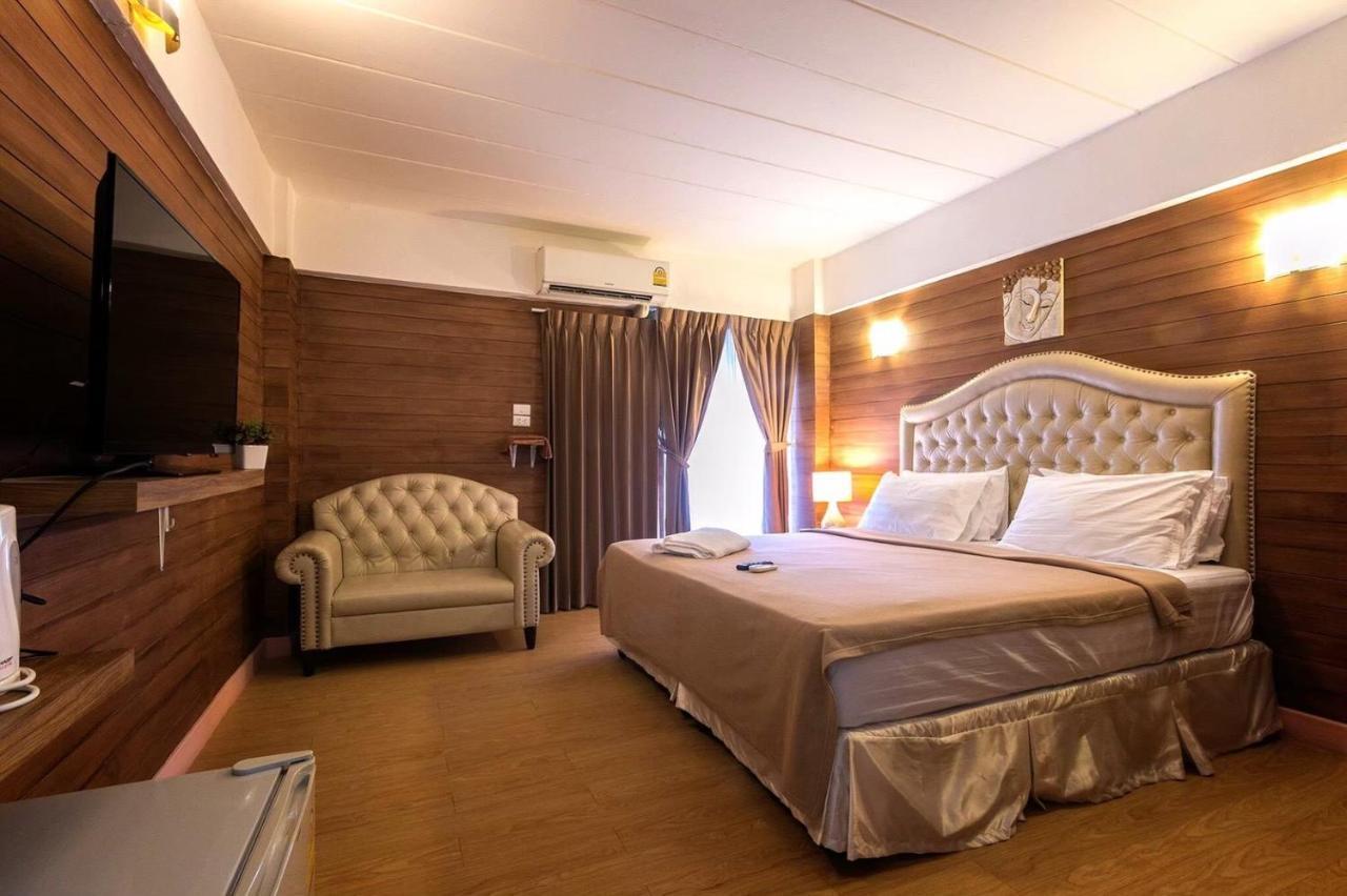 Love hotel Infinite Bangkok