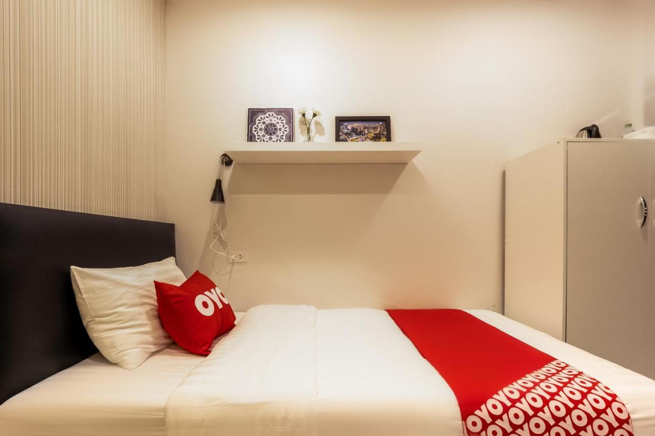 Oyo 960 The Urban Age Deluxe 2* Bangkok