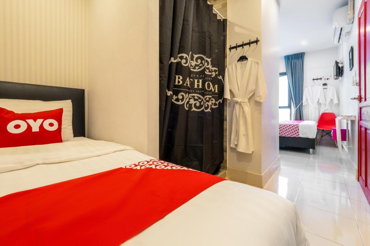 Oyo 960 The Urban Age Deluxe Hotel Bangkok