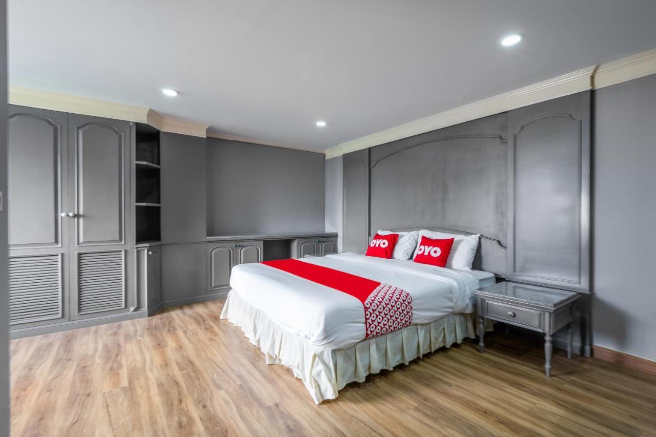 Oyo 1042 Boon's Hotell