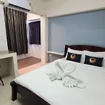 Roomquest Suvarnabhumi Ladkrabang 42