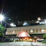 13 Coins Airport Hotel Ngam Wong Wan - Domestic